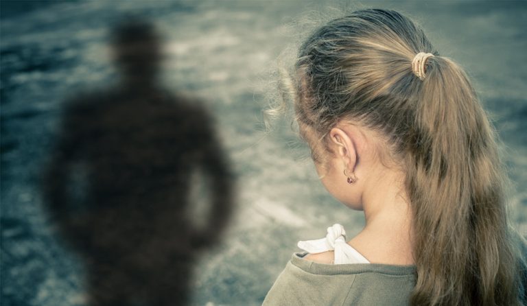 Τουρίστας κατηγορείται για σεξουαλική παρενόχληση ανήλικης