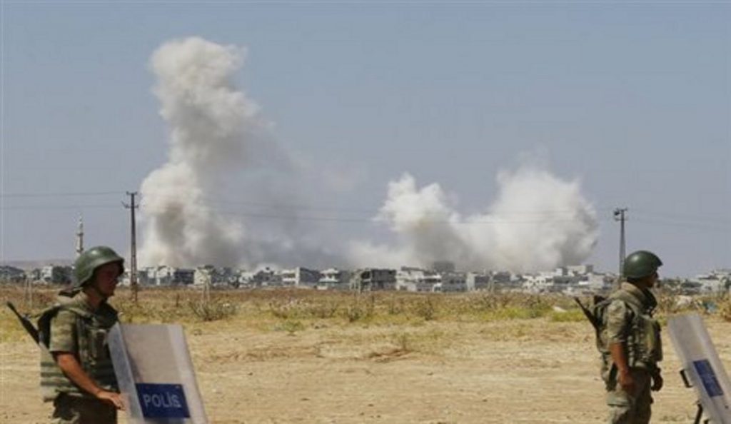 Συρία: Κούρδοι πετούν πατάτες στα αμερικανικά στρατεύματα
