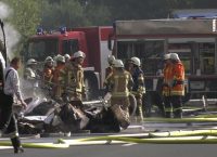 Βαν έπεσε σε πλήθος στη Γερμανία – 3 νεκροί και δεκάδες τραυματίες (pics)