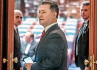 Γκρούεφσκι ΠΓΔΜ: Διέφυγε από τη χώρα με ουγγρικό διπλωματικό αυτοκίνητο