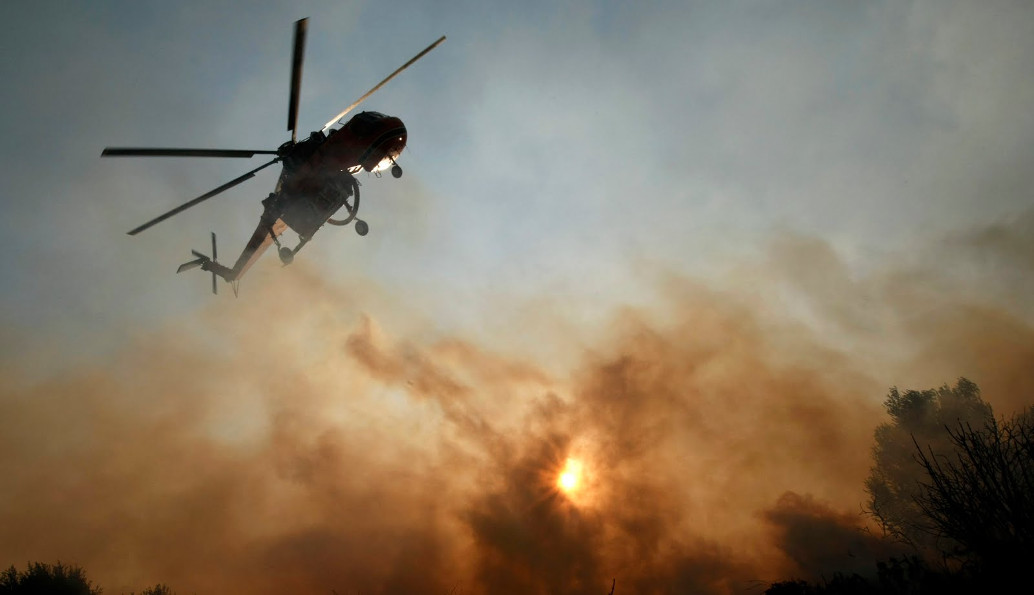 Σε εξέλιξη πυρκαγιά στο Σανταμέρι Αχαΐας