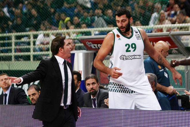 Επίσημα στη Κίνα ο Μπουρούσης (pic)