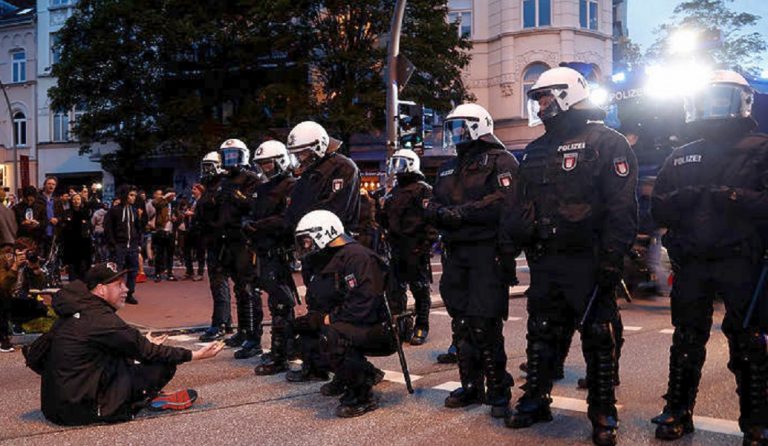 Αμβούργο: Συλλήψεις και τραυματίες