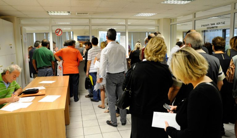 ΕΦΚΑ: Χαμηλότερα όρια ηλικίας για σύνταξη με διαδοχική ασφάλιση