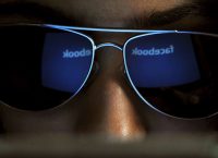 Αγορές μέσω Facebook: Τι πρέπει να προσέξετε