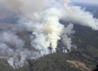 Καμία ανησυχία για τη δημόσια υγεία από τη φωτιά στη Σίνδο