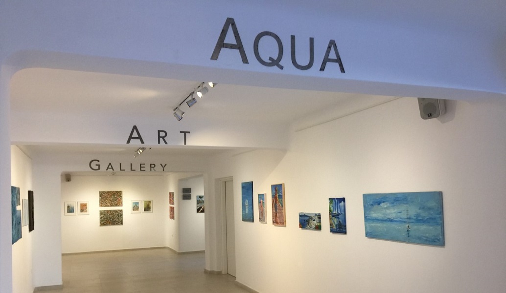 Η Aqua Gallery εγκαινίασε την έκθεση “THINK OF ME”