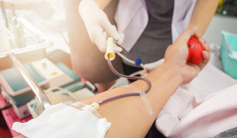 ΕΚΕΑ: Μόνο το 19% των εθελοντών αιμοδοτών είναι 18 – 29 ετών