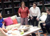Η κωμωδία “Για όνομα…” πάει στο Κηποθέατρο Νίκαιας