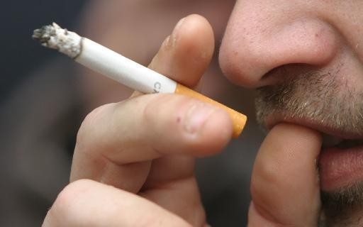 Γιατί οι άντρες κερατώνουν σχεδόν πάντα τις όμορφες γυναίκες;
