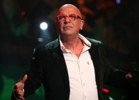 Η απάντηση του Ζουγανέλη για το “κόψιμο” του τραγουδιού από τον Σαββόπουλο