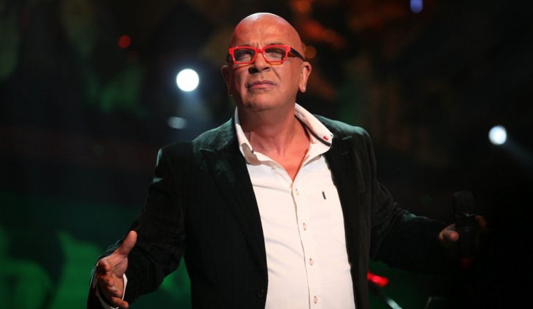 Η απάντηση του Ζουγανέλη για το “κόψιμο” του τραγουδιού από τον Σαββόπουλο