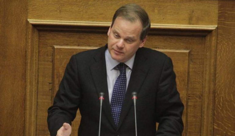Καραμανλής: Κυβερνητικό “Βατερλώ” η απόρριψη του φακέλου για την ένταξη της Αμφίπολης στο ΕΣΠΑ