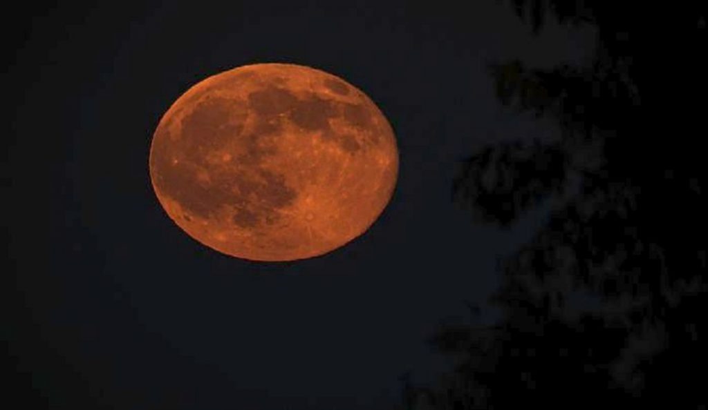 Πανσέληνος στον Κριό: Οι πλανητικές επιρροές