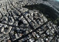 Στο πλάνο της κυβέρνησης η εξίσωση των αντικειμενικών αξιών ακινήτων με εμπορικές τιμές