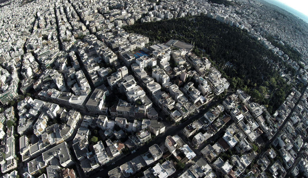 Στο πλάνο της κυβέρνησης η εξίσωση των αντικειμενικών αξιών ακινήτων με εμπορικές τιμές