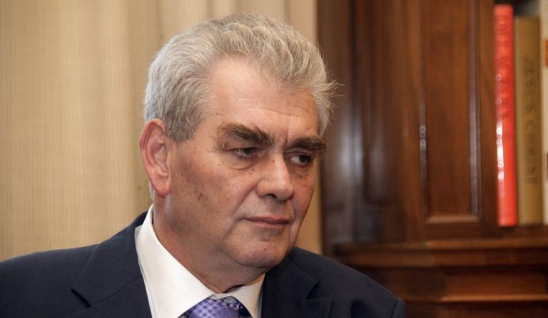 Σκληρή απάντηση Παπαγγελόπουλου σε Αθανασίου για Παπούλια