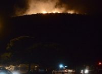 ΦΩΤΙΑ ΤΩΡΑ: Μεγάλη πυρκαγιά στην Κεφαλονιά – Εκκενώνεται χωριό