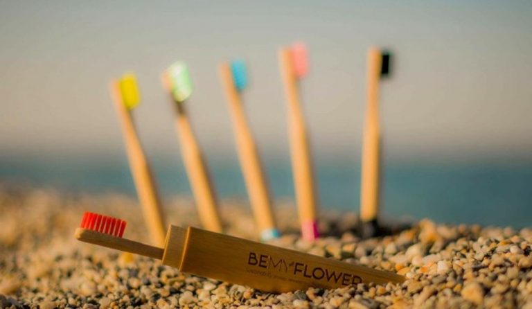 Be my flower: Η eco-friendly οδοντόβουρτσα που πρέπει να αποκτήσεις!