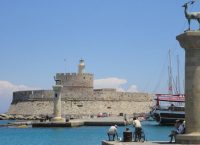 Ρόδος: Διαμορφώνονται δύο νέοι χώροι στάθμευσης