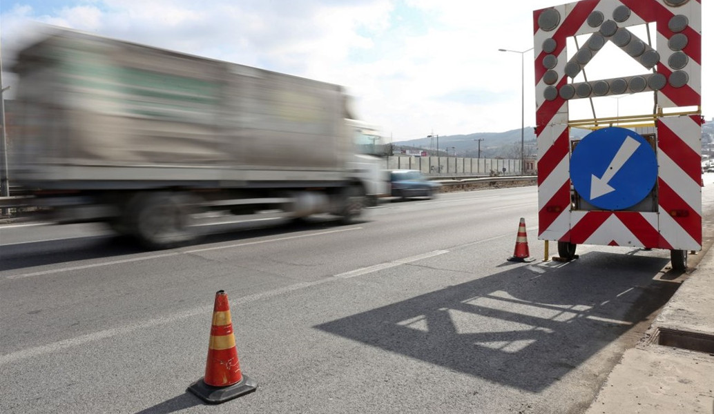 Εργασίες συντήρησης στην εθνική οδό Θεσσαλονίκης- Νέων Μουδανιών