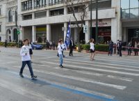 Αριστεία τέλος – Με κλήρωση και όχι με βαθμολογία οι σημαιοφόροι στα δημοτικά σχολεία
