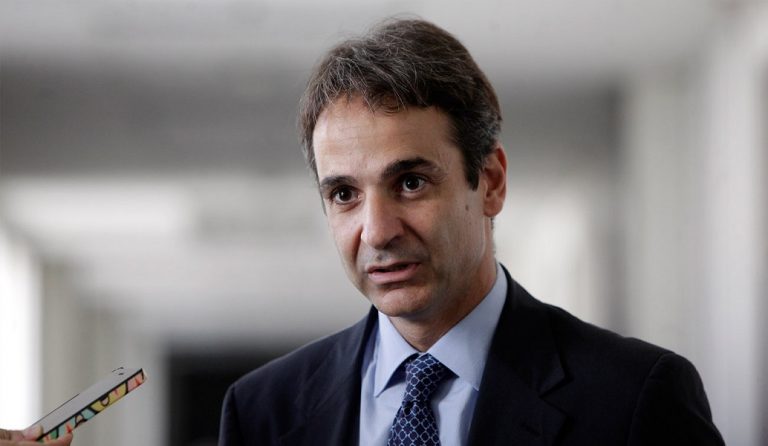 Μητσοτάκης για σημαιοφόρους με κλήρωση: Εξίσωση προς τα κάτω, παντού