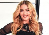 “Απάτη” ο κορσές της Μαντόνα που πουλήθηκε σε δημοπρασία;