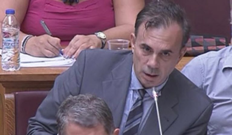 Μιχάλης Χριστοδουλίδης: Από τα 18 canadair τα μισά καθηλωμένα εν μέσω πυροσβεστικής περιόδου