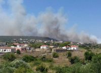 Mεγάλη φωτιά στα Κύθηρα – Εκκενώθηκε χωριό (pics & vid)