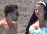 Η Emily Francesca Desiderio αναστατώνει τη Μύκονο! (vid)