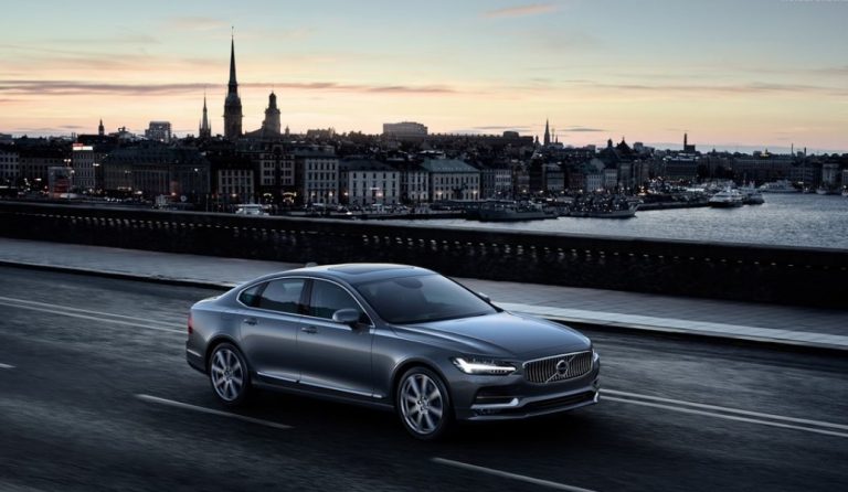 VOLVO S90: Οι τεχνολογικές καινοτομίες μιας λιμουζίνας