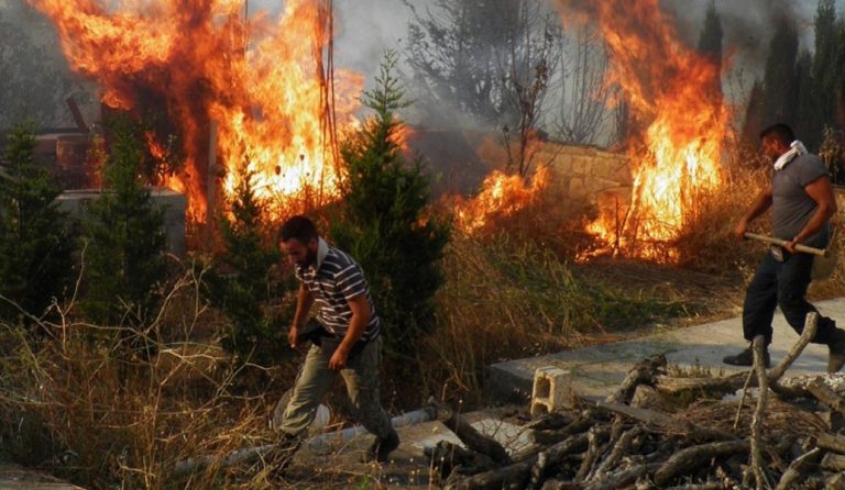 “Σκοτώνονται” ΝΔ και Τόσκας για τη φωτιά στα Κύθηρα