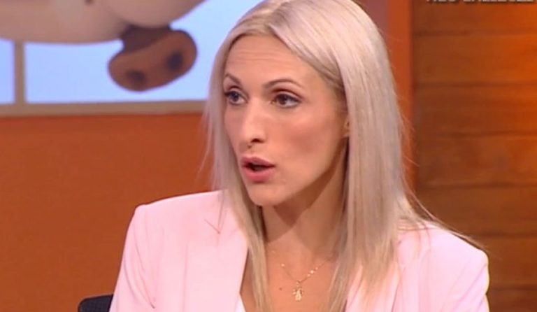 Τα καρφιά της Ελένης Δάρρα: Κάποιοι από τους “Μαχητές” δεν ήθελαν το καλό της ομάδας