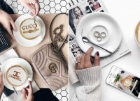 Η τελευταία τρέλα στο Instagram: Latte με λογότυπα σχεδιαστών!