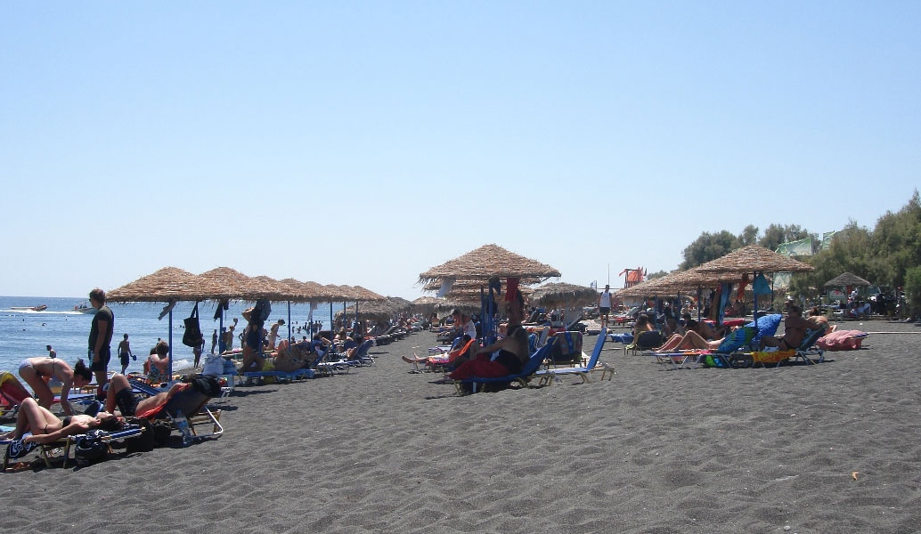 Προκαλούν και πάλι: Οι καντίνες στη Χρυσή επαναλειτουργούν με ανασφάλιστους εργαζόμενους