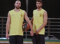 Ο Καββαδάς άνοιξε την πόρτα: «Εγώ είμαι εδώ και περιμένω! Ήθελα και θέλω να μείνω στον Άρη!»