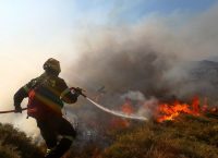 ΦΩΤΙΑ ΤΩΡΑ: Υπό έλεγχο η φωτιά στην Κερατέα