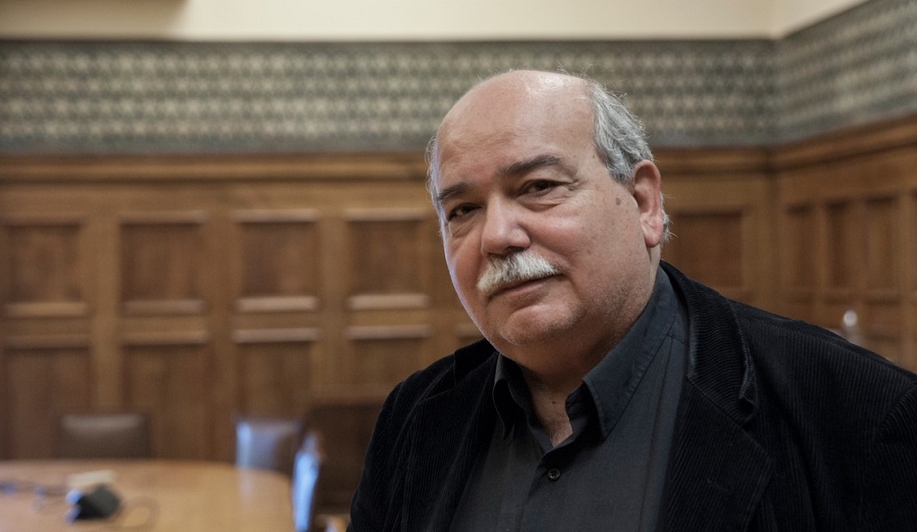 ΣΚΑΪ: Καταδίκασε την επίθεση ο Νίκος Βούτσης