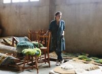 Αλεξάνδρα Κεχαγιόγλου: Η εικαστικός που δημιουργεί χαλιά έργα τέχνης στην Αργεντινή