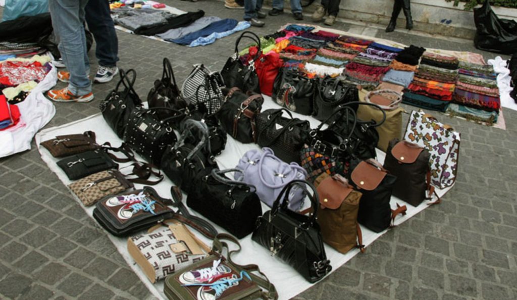 Συλλήψεις για παρεμπόριο στην Πιερία