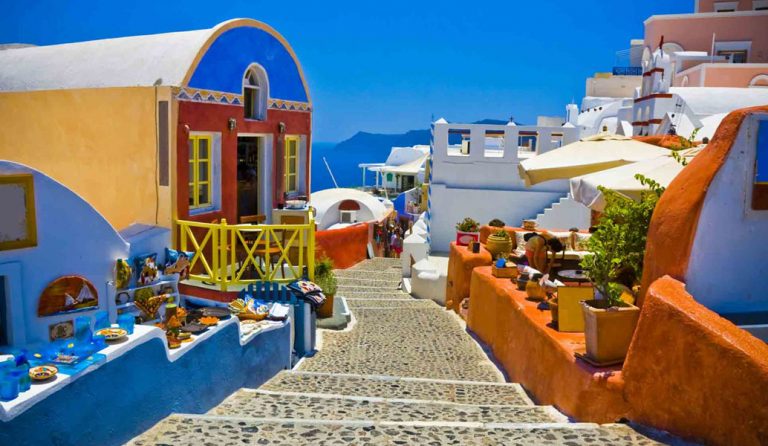 Οι Ρώσοι ψηφίζουν Ελλάδα: Στις top προτιμήσεις για τις διακοπές τους