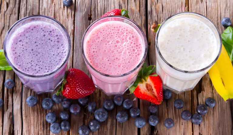 Απολαυστικό smoothie για το πρωί: Τα τρία υλικά που θα το απογειώσουν!