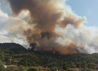 Απίστευτο: Ο καπνός από τη φωτιά στην Αττική έφθασε μέχρι το Λιβυκό Πέλαγος (vid)