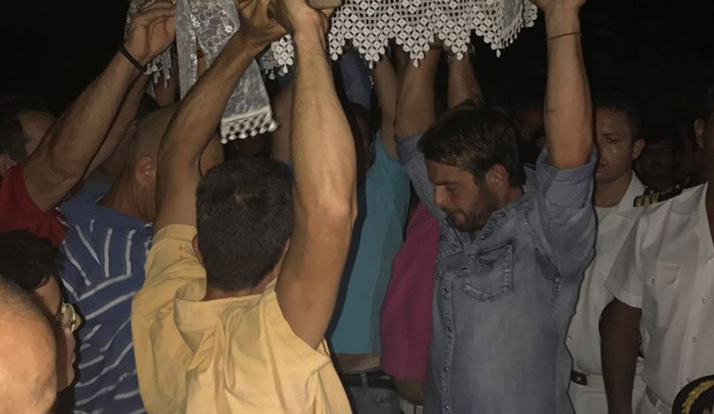 Ο Ντάνος κράτησε τον Επιτάφιο της Θεοτόκου στη Σκιάθο (pics)