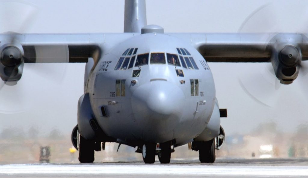 Aναχώρησε το C-130 που θα φέρει στην Ελλάδα 60 Κύπριους πυροσβέστες