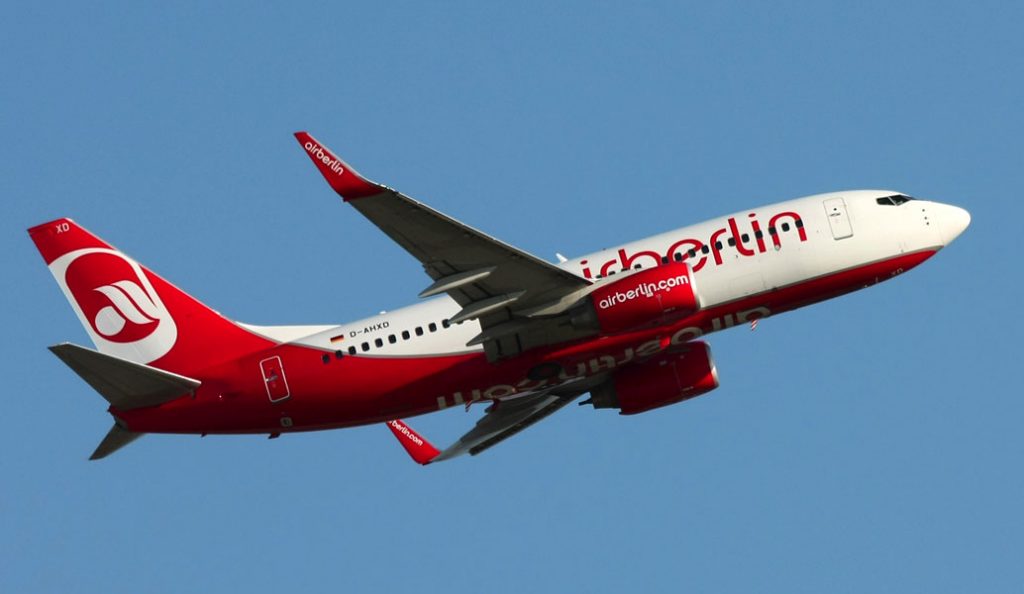 Air Berlin: Δημοπρατήθηκαν αεροπλάνα-μινιατούρες και σοκολατάκια της εταιρείας