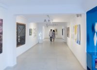 Η δυναμική παρουσία του #Rest@rt στη Σαντορίνη συνεχίζεται με την ομαδική έκθεση ζωγραφικής «THINK OF ME»