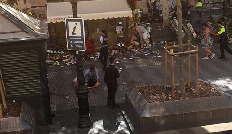 Βαρκελώνη: Αυτός είναι ο οδηγός του βαν της επίθεσης (pics)