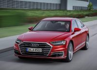 Audi Α8: Με τεχνολογία που έχει τον οδηγό για…κομπάρσο!